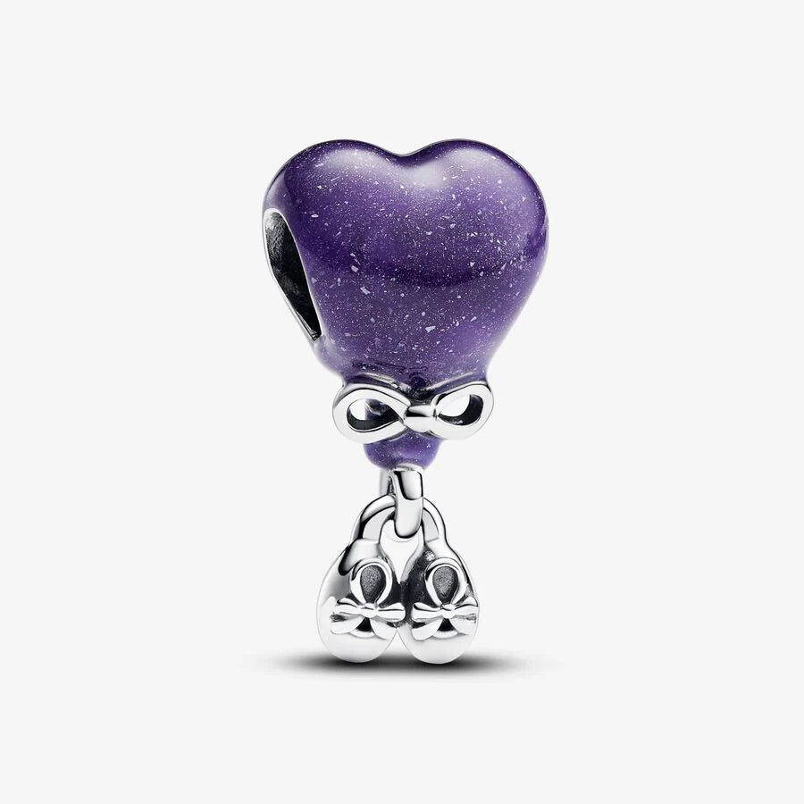 Color-changing bracelet charm for revealing the gender of a female fetus