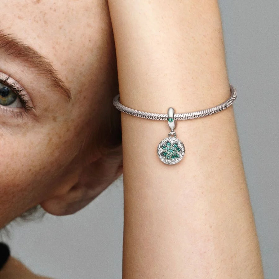 Four-leaf clover lucky pendant