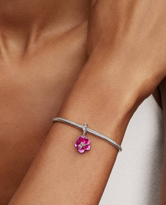 Hibiscus Dangle Charm