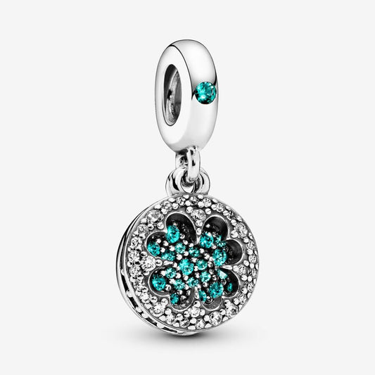 Four-leaf clover lucky pendant